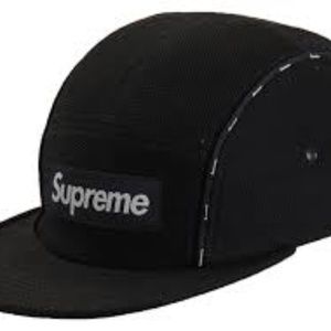 Supreme Pique Piping Camp Cap black